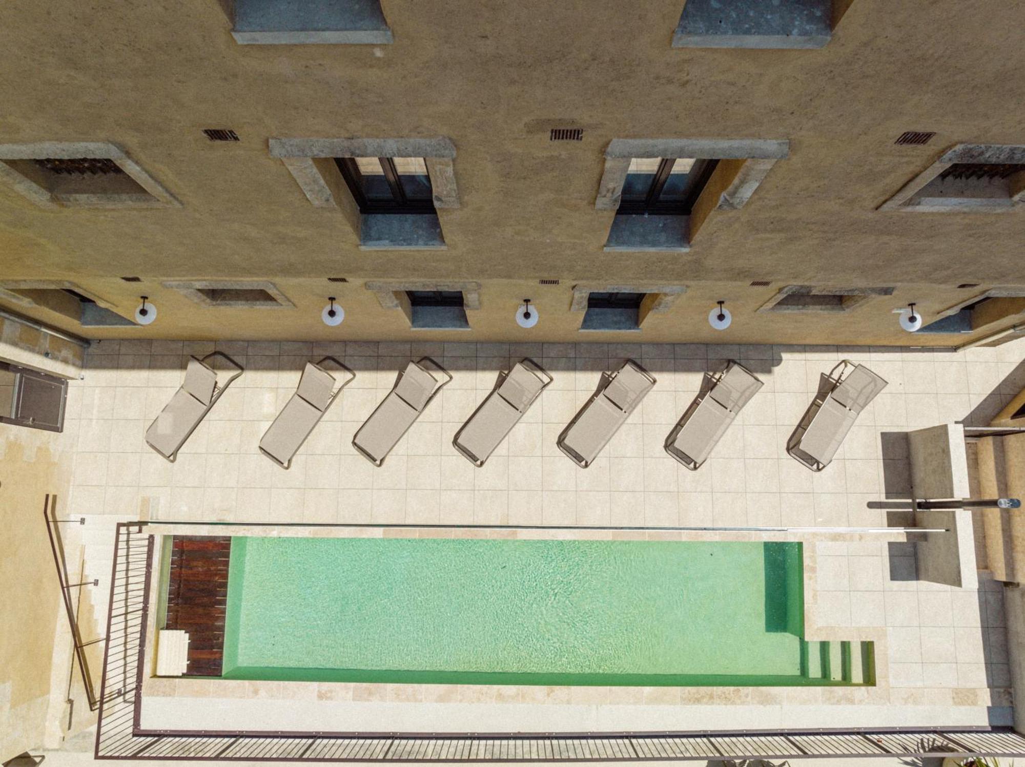 Hotel La Prison Beziers Bagian luar foto
